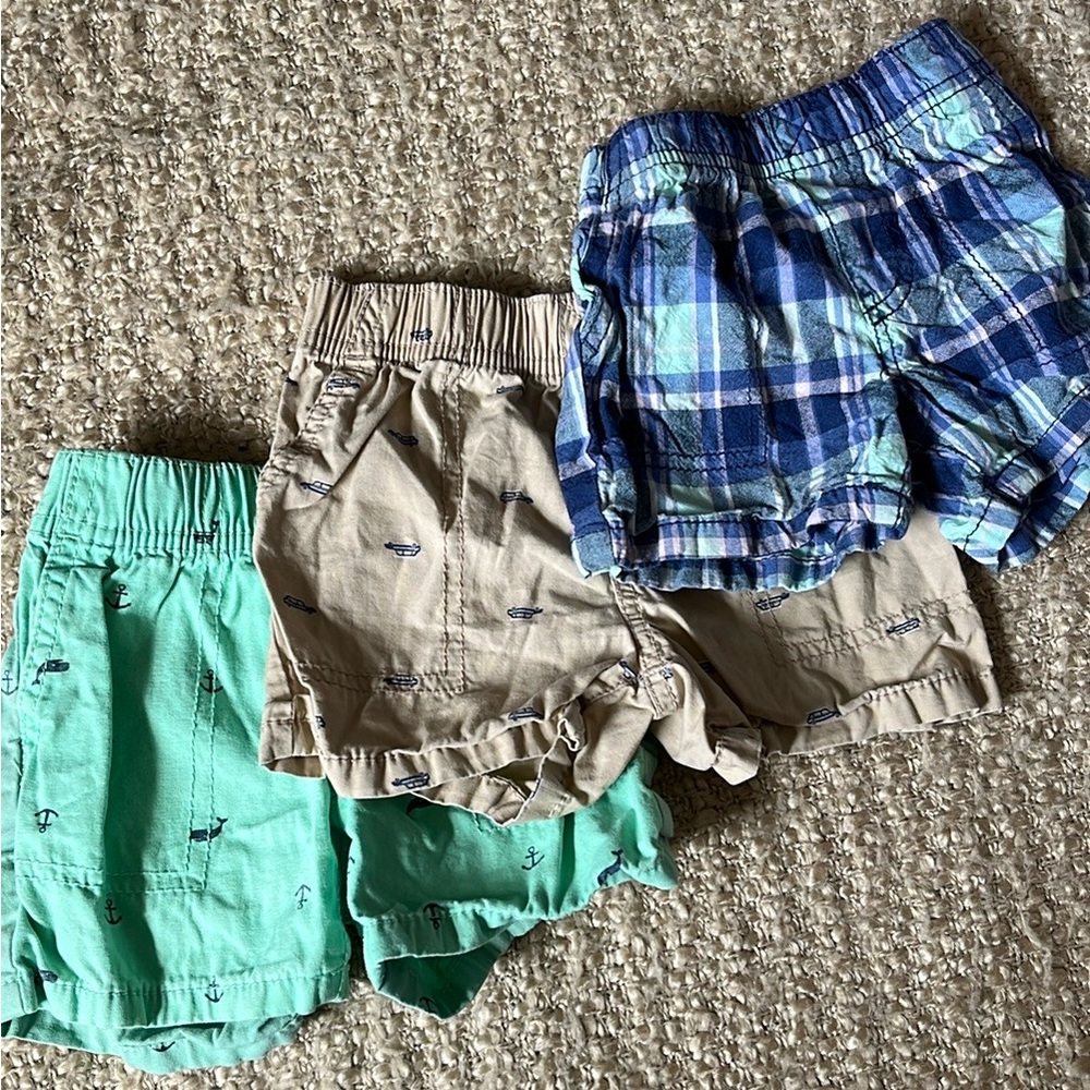 Carter’s shorts group of 3